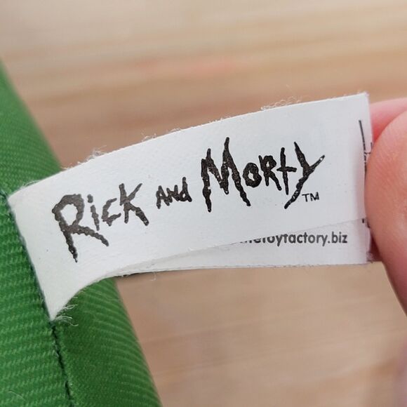 Rick And Morty "Pickle Rick" Plush - Picture 5 of 6